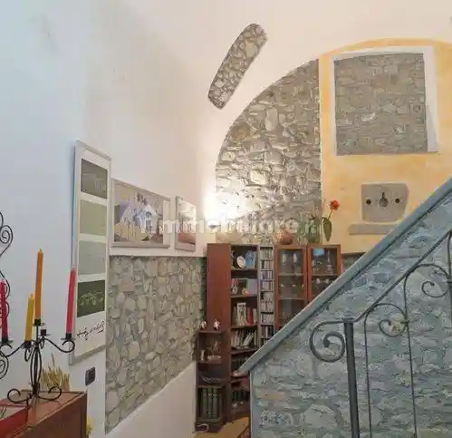 Villa in vendita a Aulla