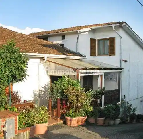 Villetta a schiera in vendita a Fivizzano