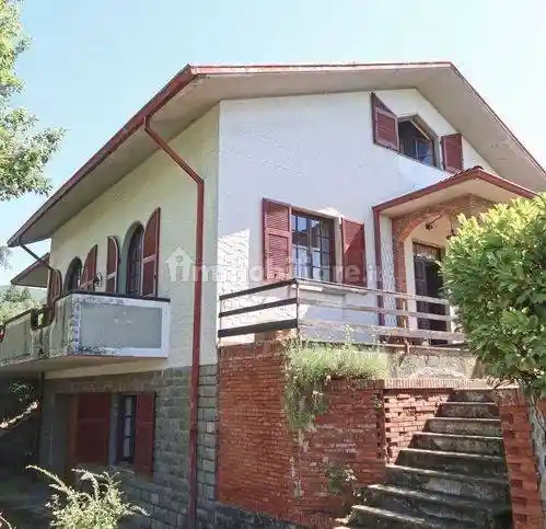 Villa in vendita a Fivizzano