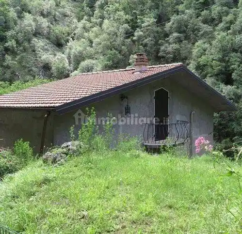 Villa in vendita a Fivizzano