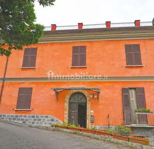 Villa in vendita a Podenzana