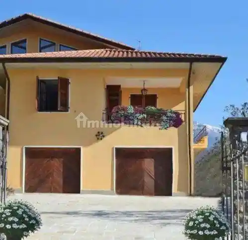 Villa in vendita a Fivizzano
