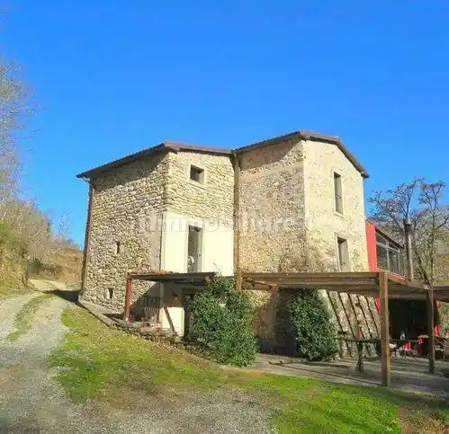 Rustico - Casale in vendita a Villafranca in Lunigiana