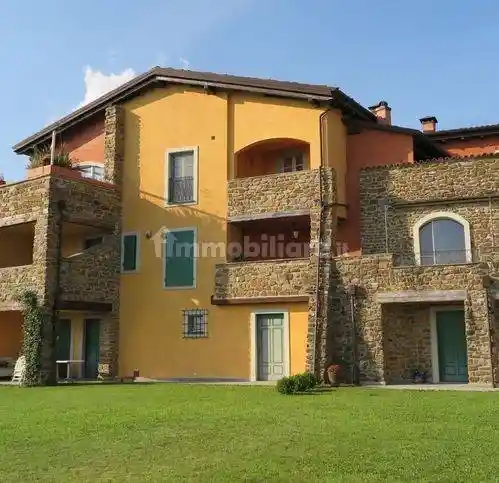 Villetta a schiera in vendita a Aulla