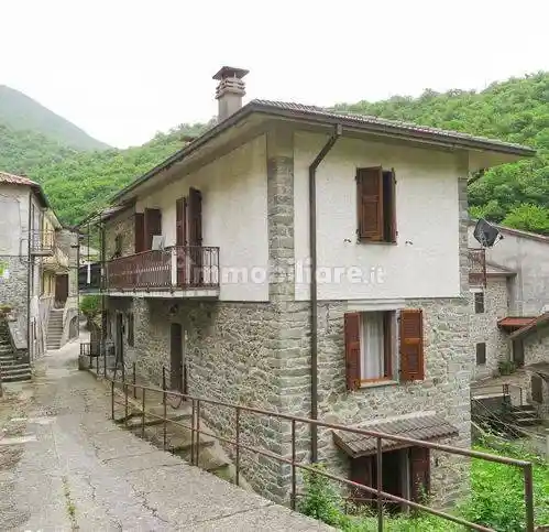 Villetta a schiera in vendita a Bagnone