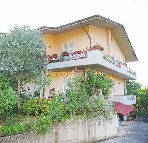 Villa in vendita a Villafranca in Lunigiana