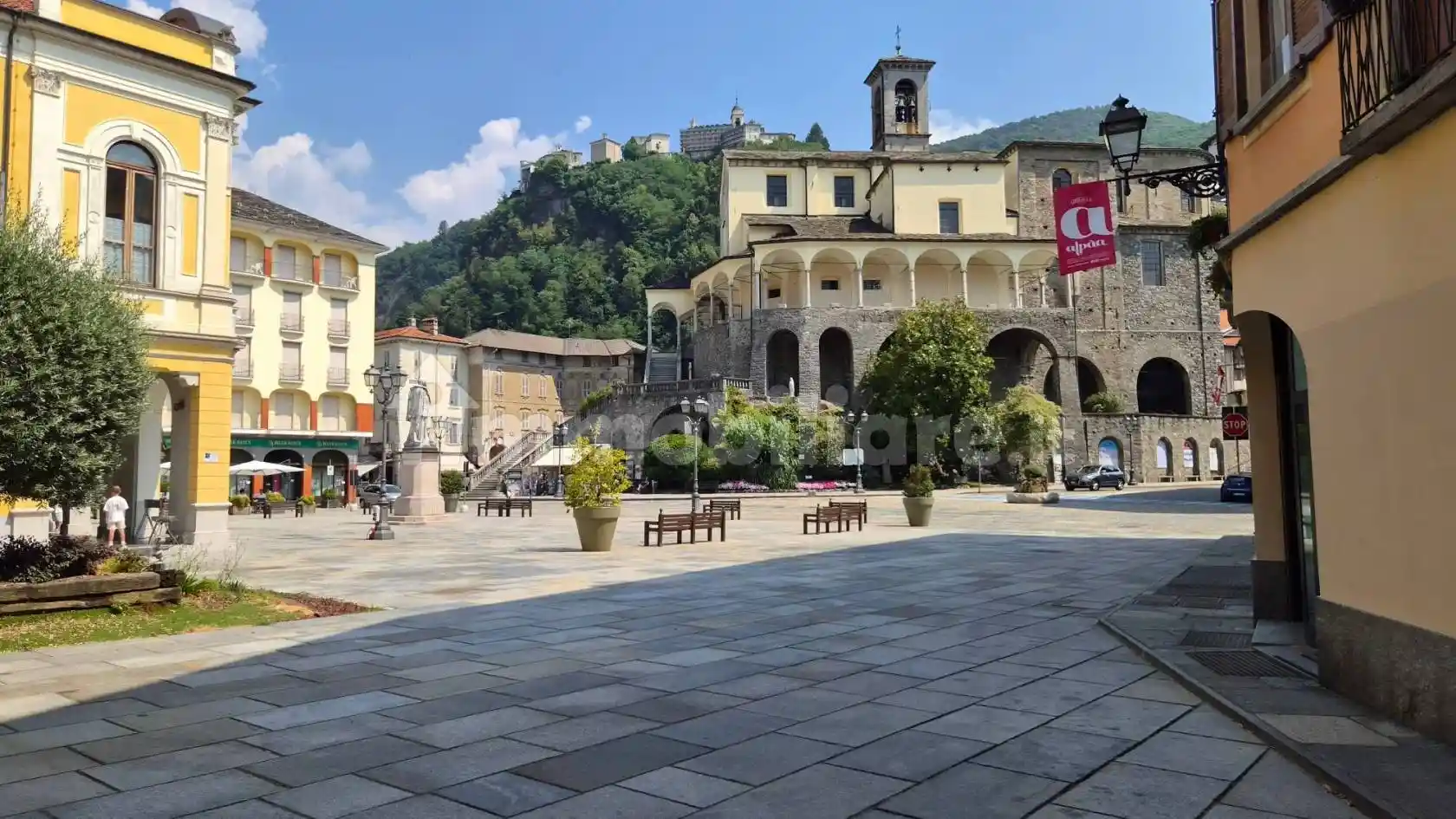 Appartamento in vendita a Varallo