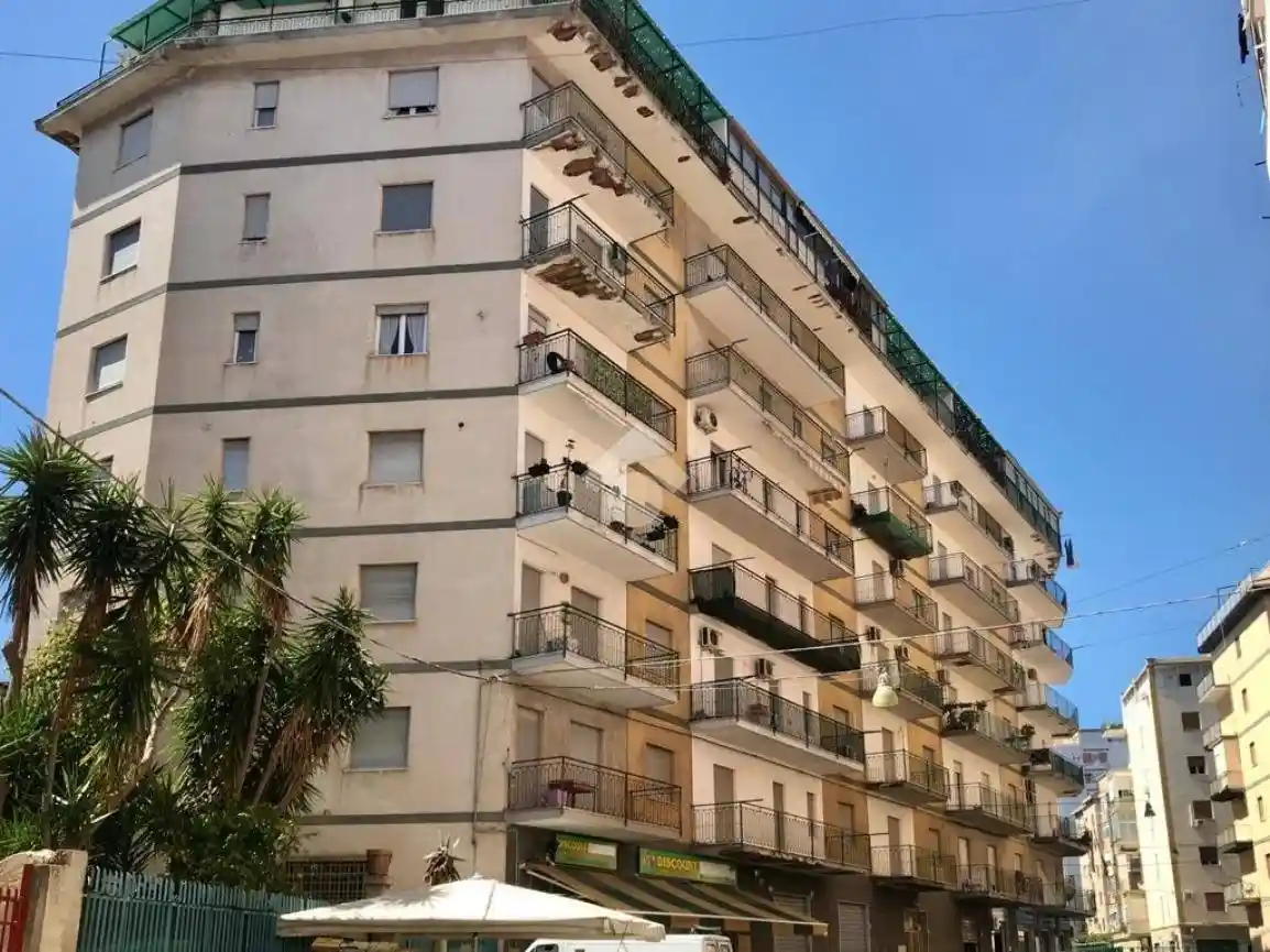 Appartamento in affitto a Palermo