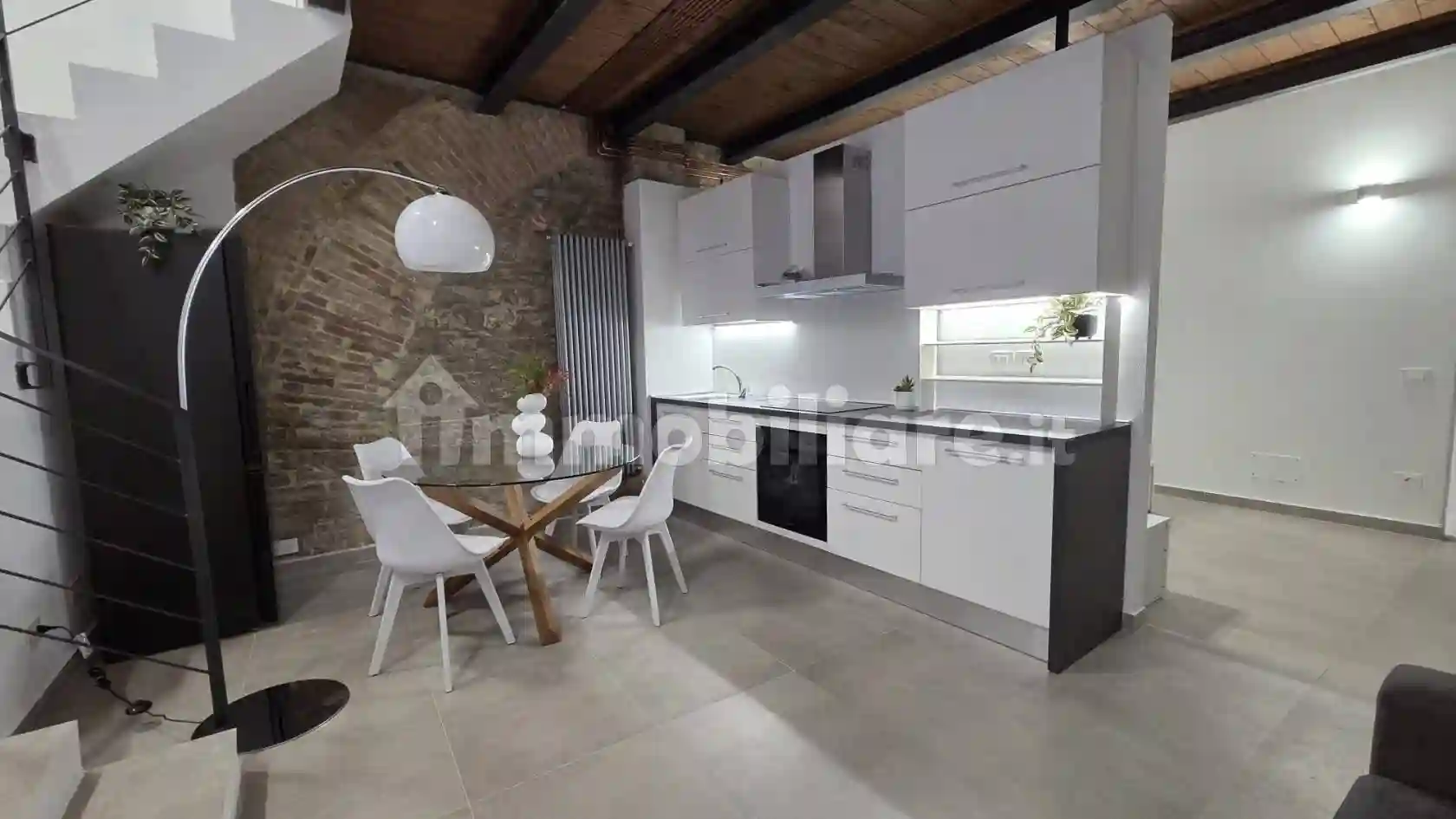 Loft - foto 2