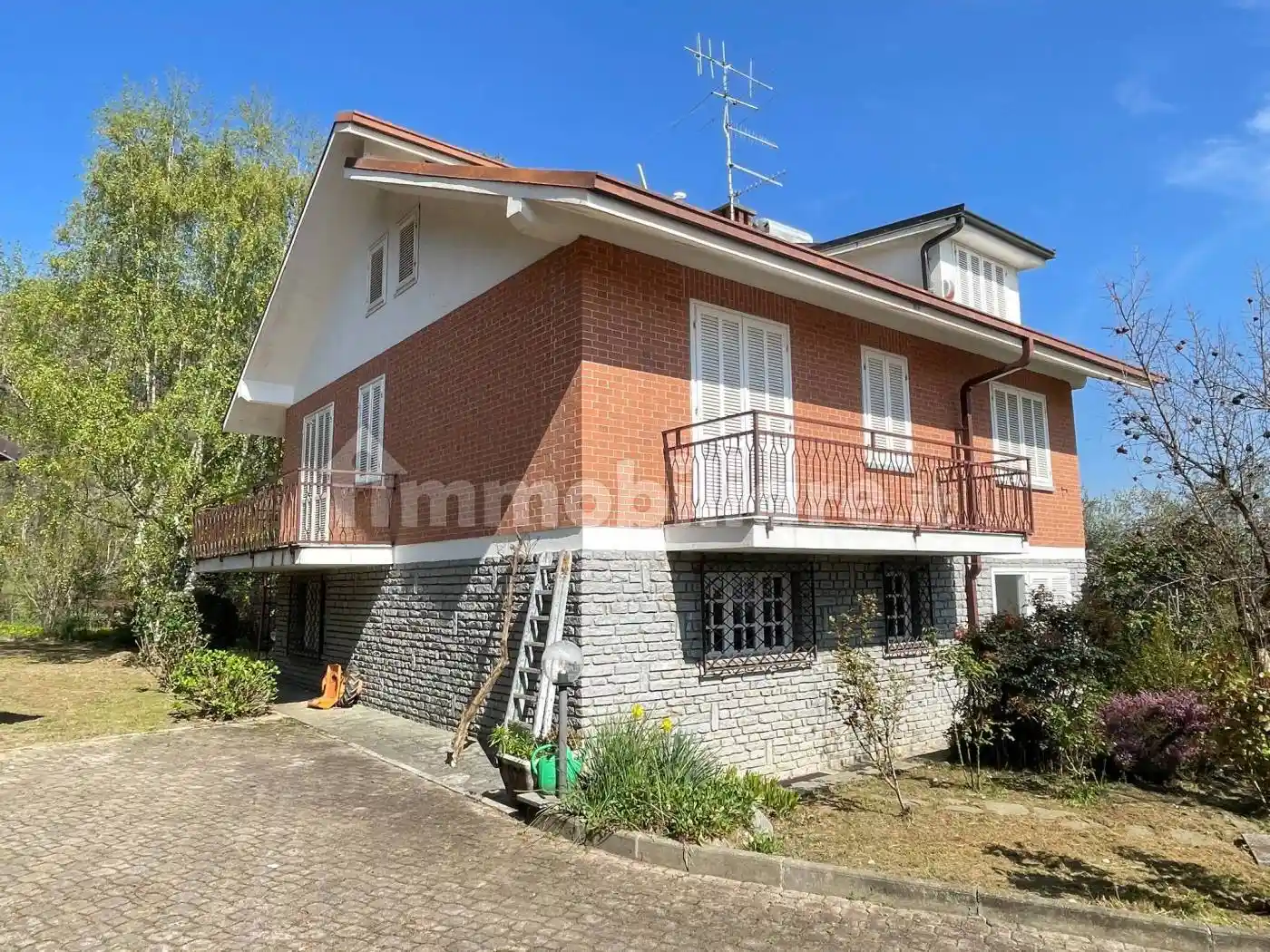 Villa in vendita a Cantalupa