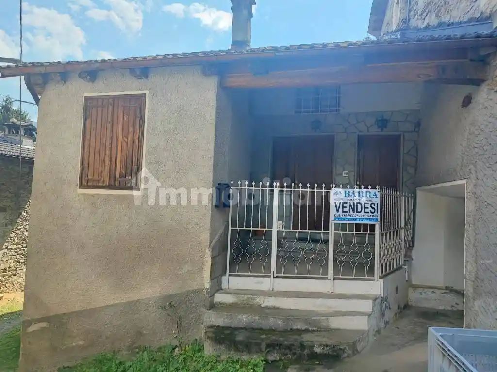 Appartamento in vendita a Sampeyre