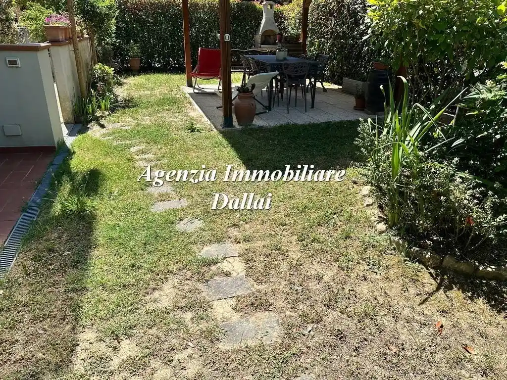 Appartamento in vendita a Scarperia e San Piero