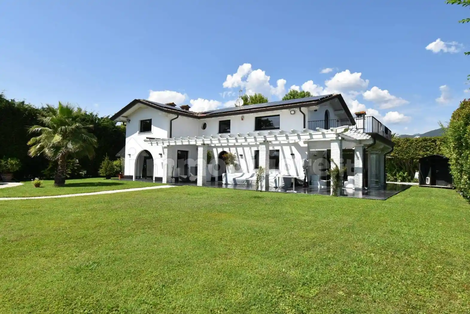 Villa in vendita a Pietrasanta