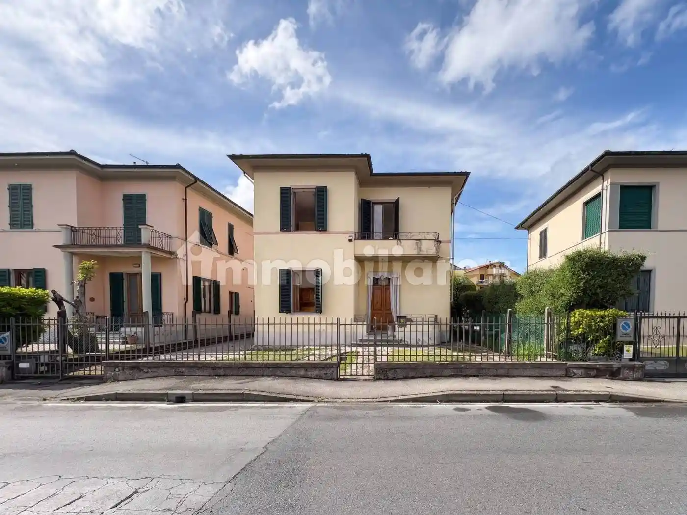 Villa in vendita a Lucca