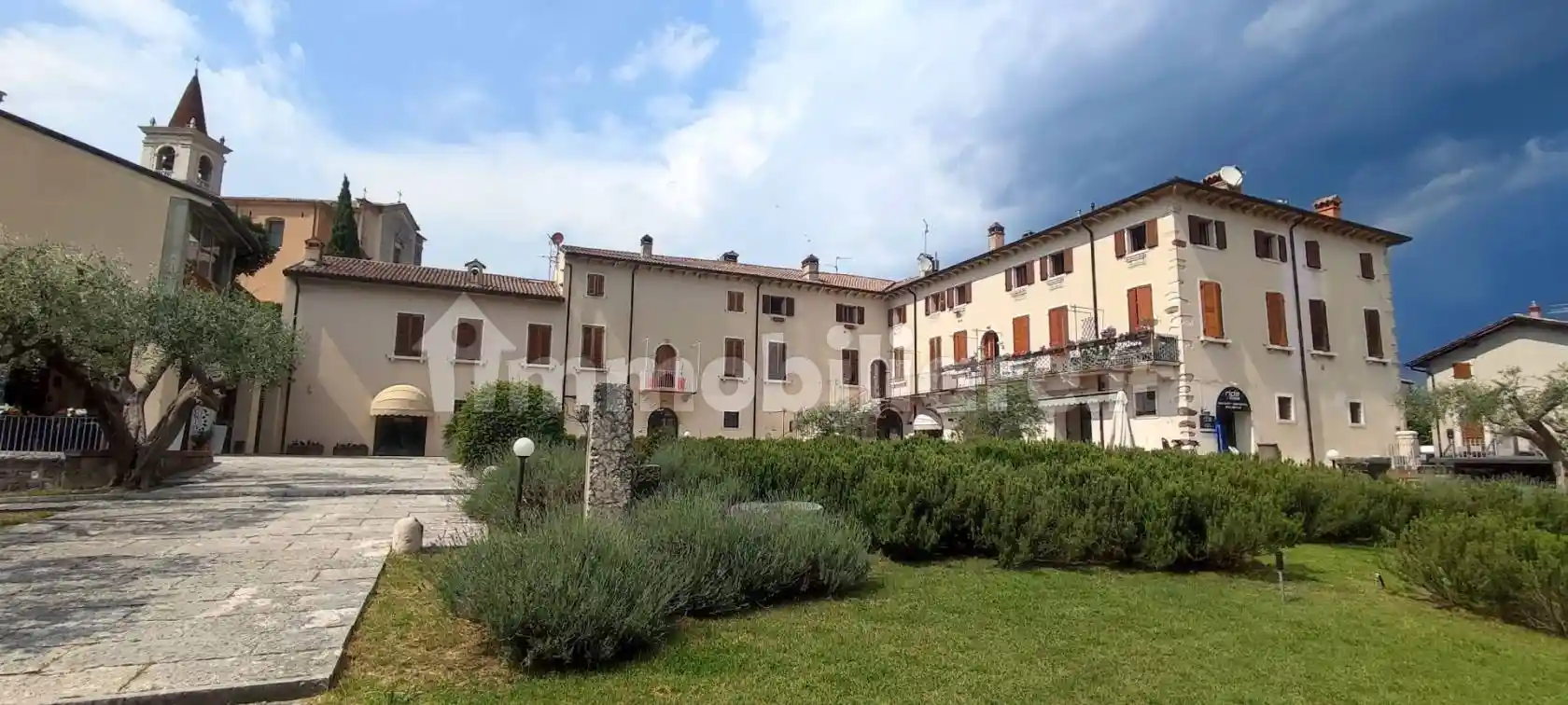 Appartamento in vendita a Bardolino