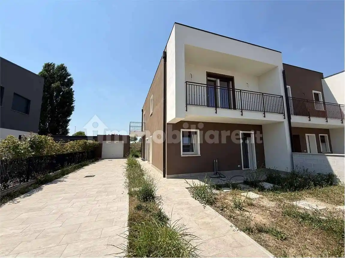Villa in vendita a Ferrara