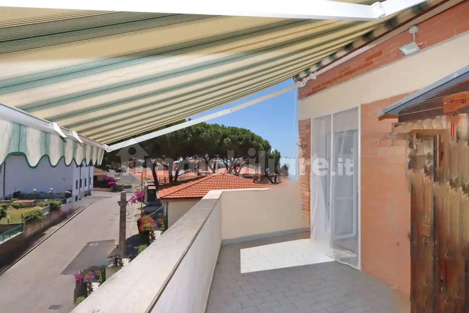 Appartamento in vendita a Livorno