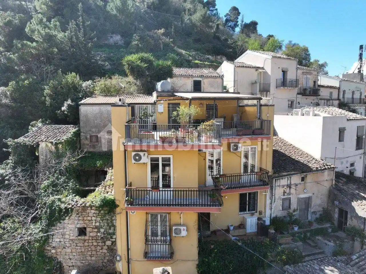 Casa indipendente in vendita a Modica