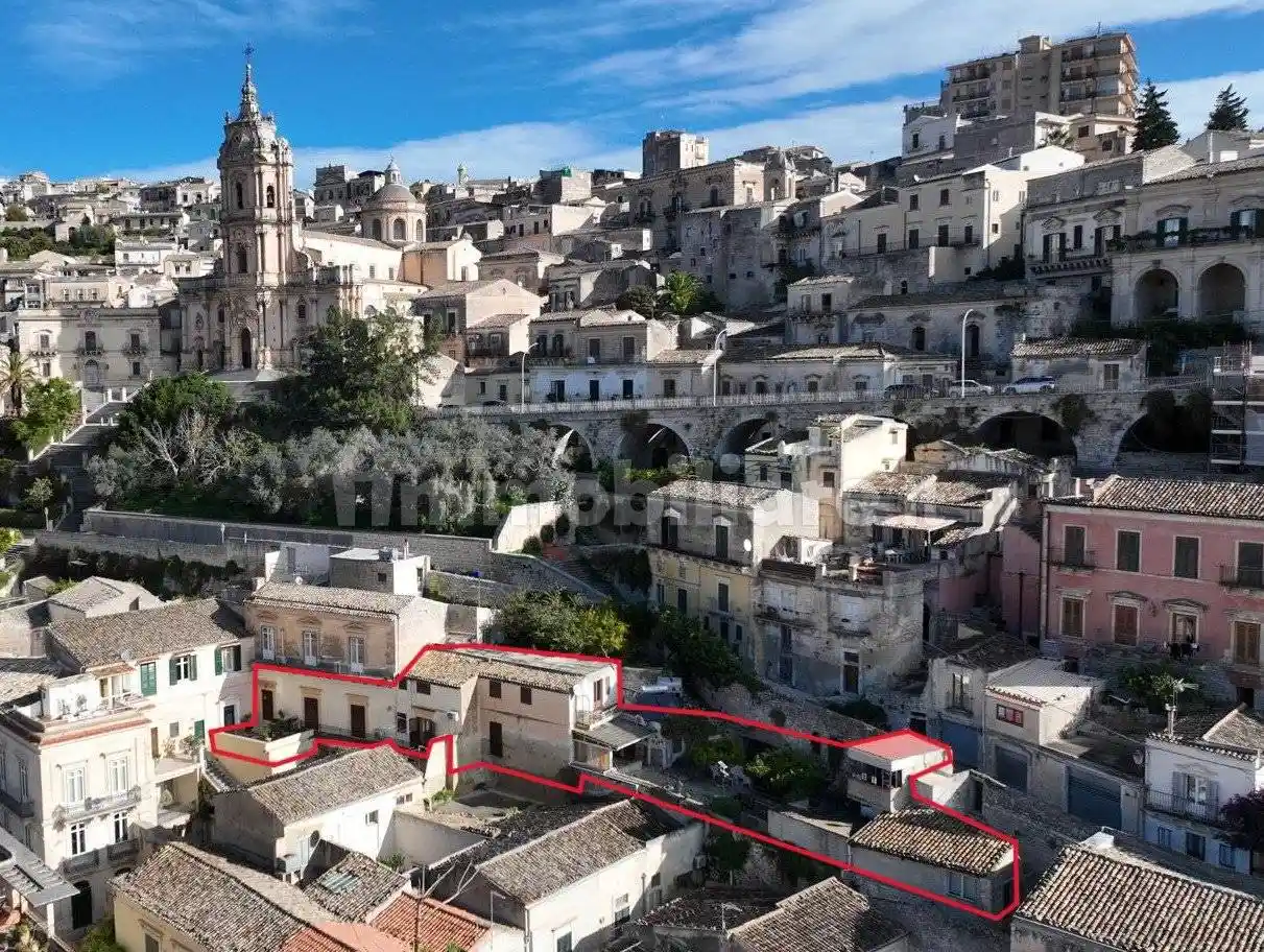 Casa indipendente in vendita a Modica