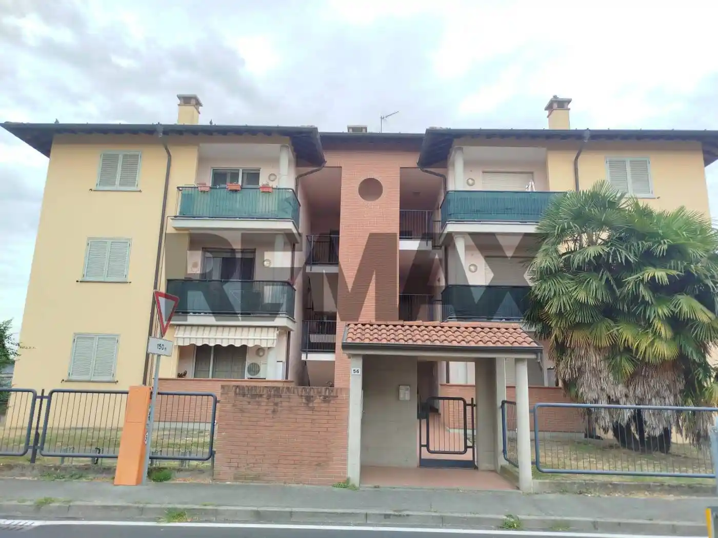 Appartamento in affitto a Rosate