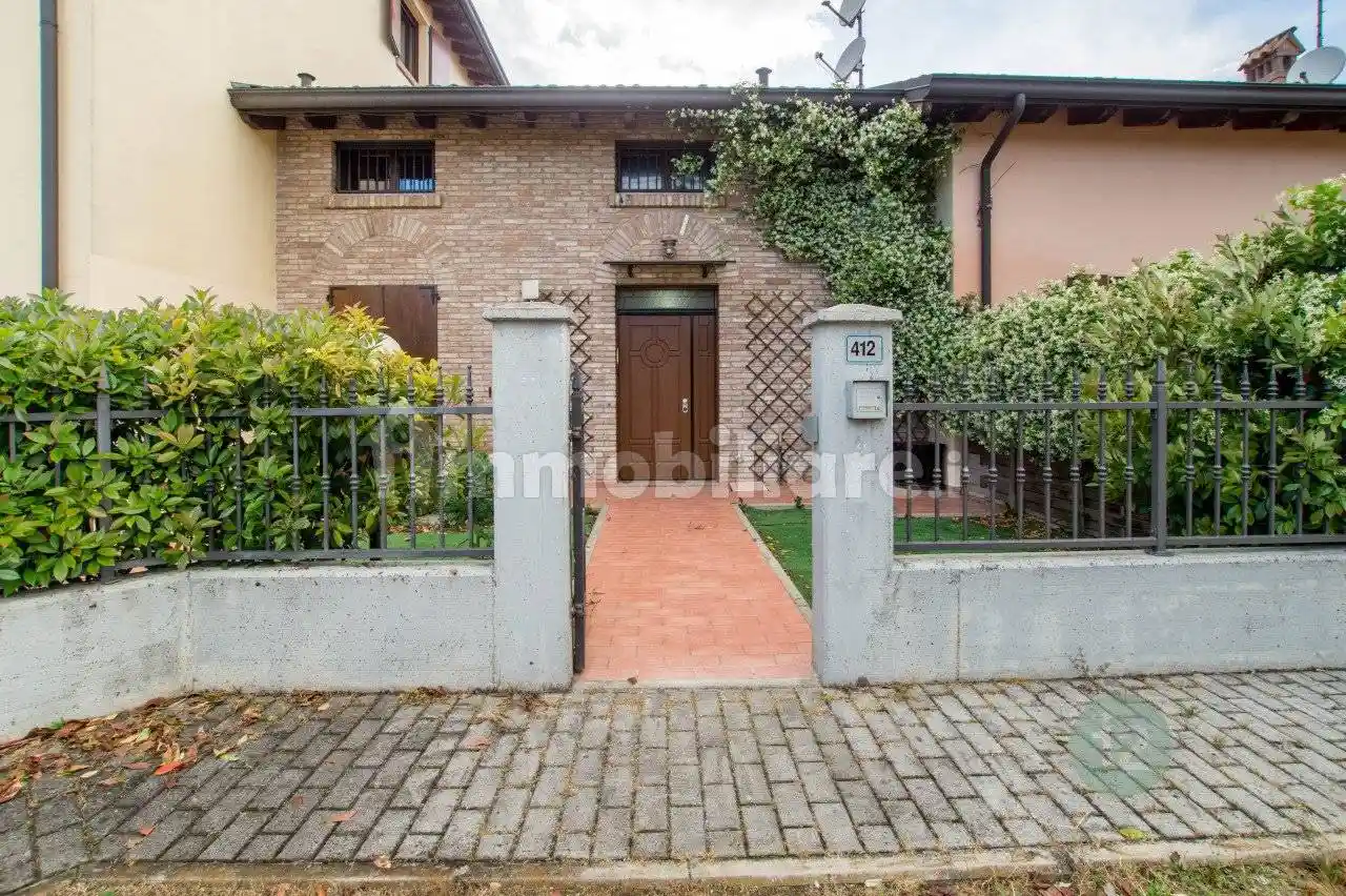 Villetta a schiera in vendita a Soliera