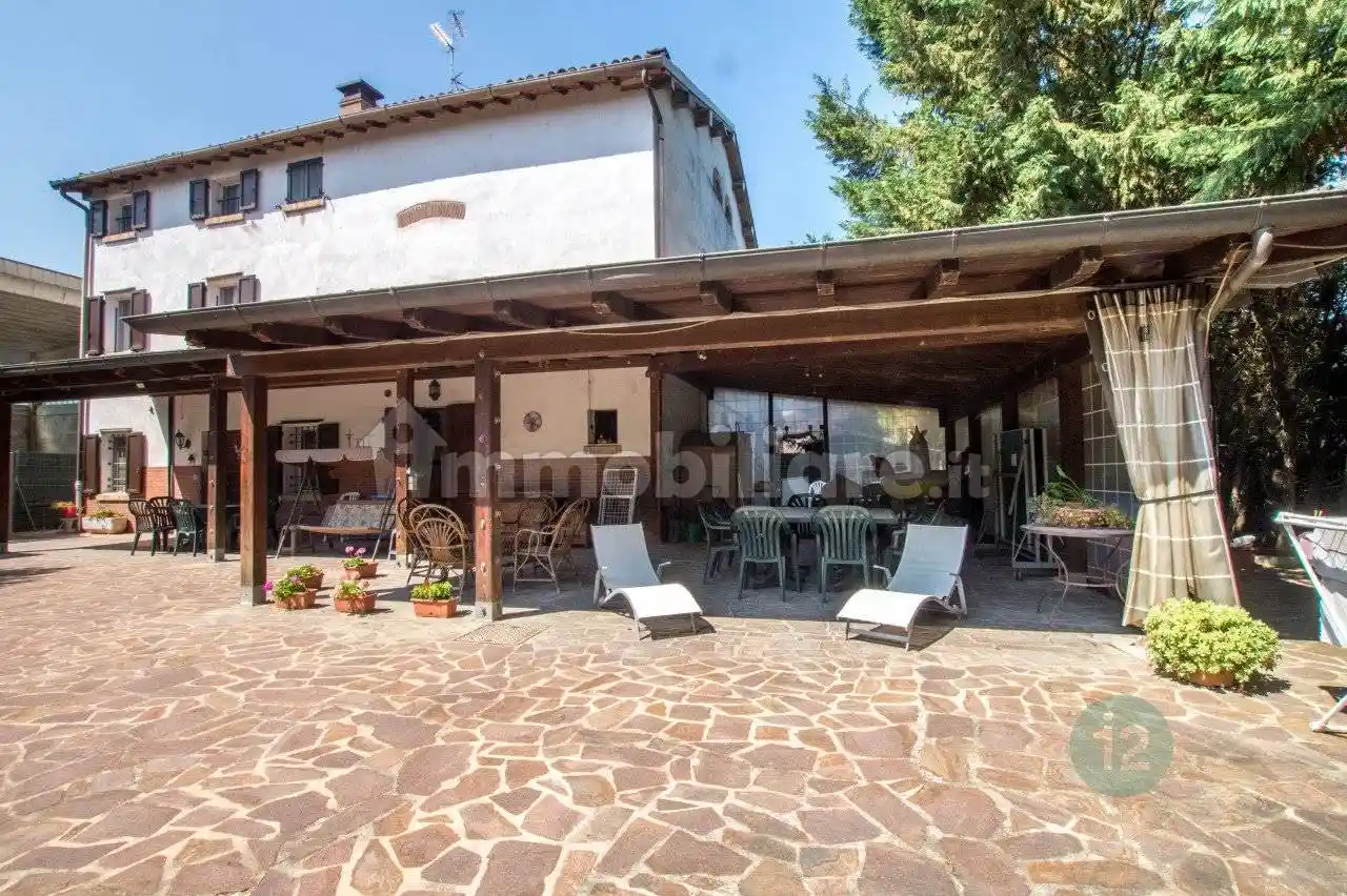 Rustico - Casale in vendita a Soliera