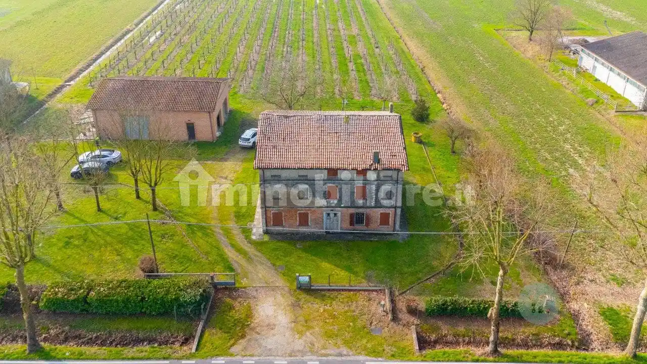 Rustico - Casale in vendita a Soliera