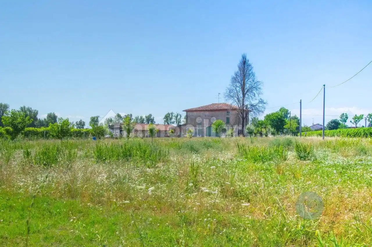 Rustico - Casale in vendita a Soliera