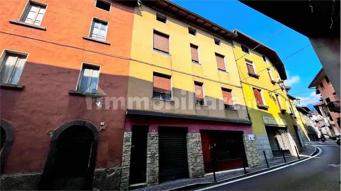 Casa indipendente in vendita a Angolo Terme