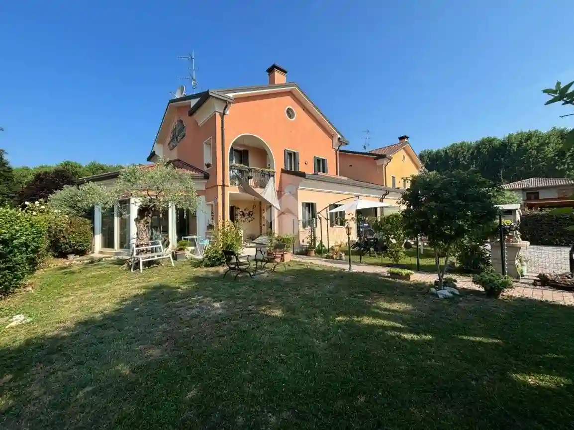 Villa - foto 3