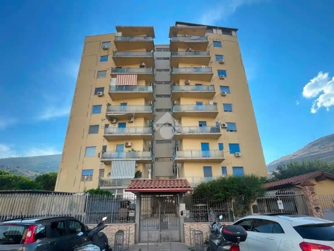 Appartamento in vendita a Palermo