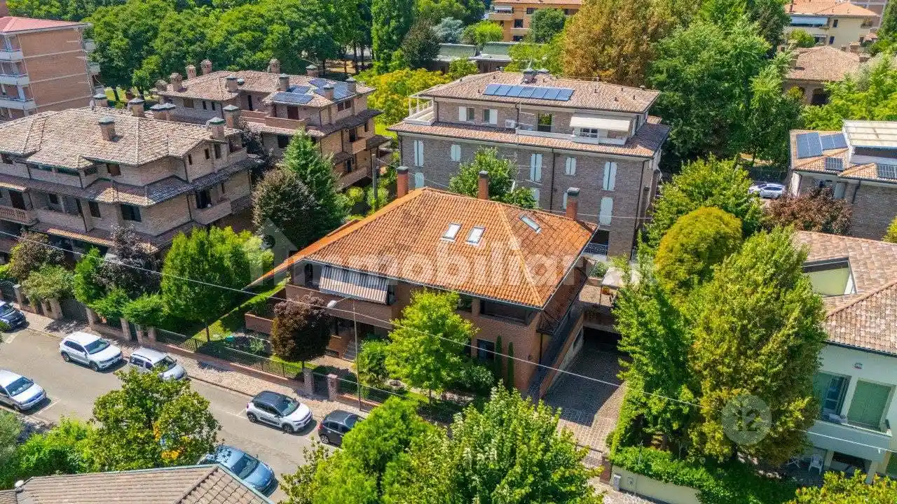 Villa in vendita a Carpi
