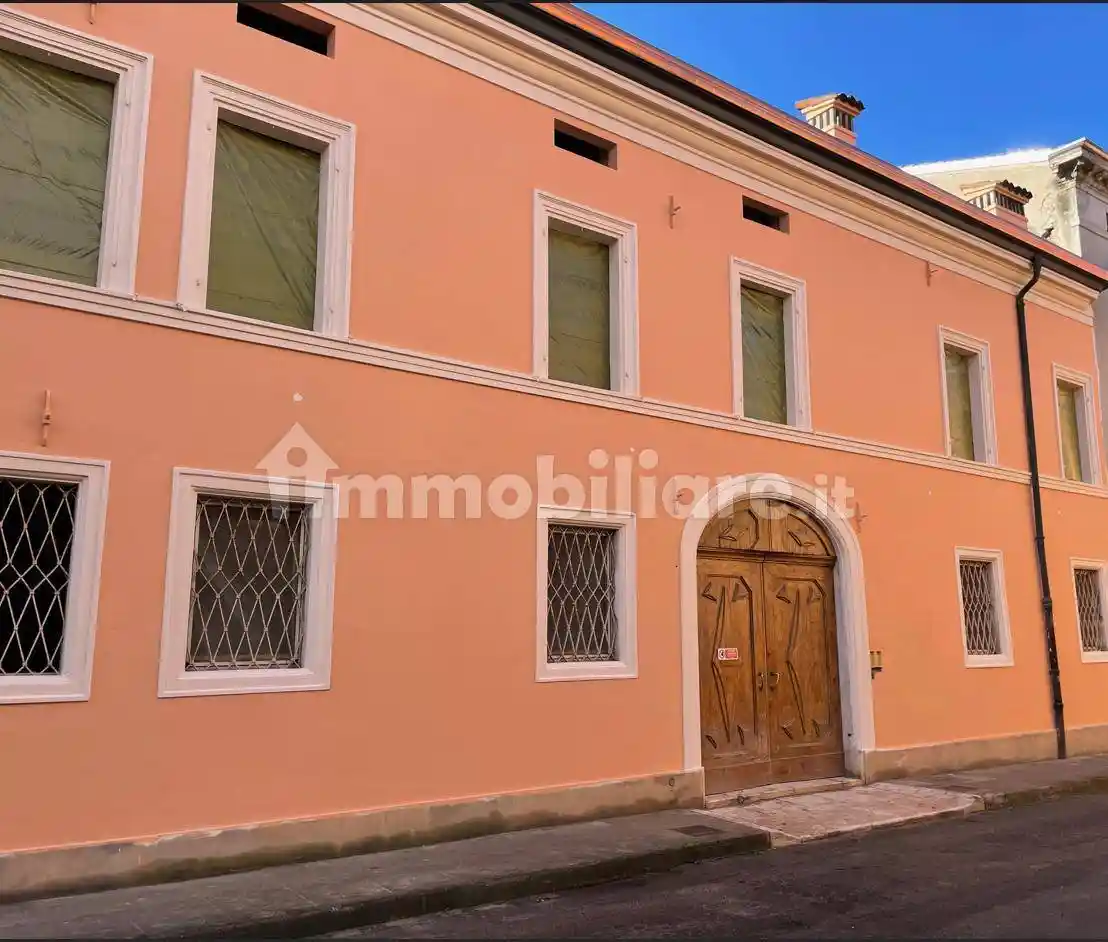 Appartamento in vendita a Carpi