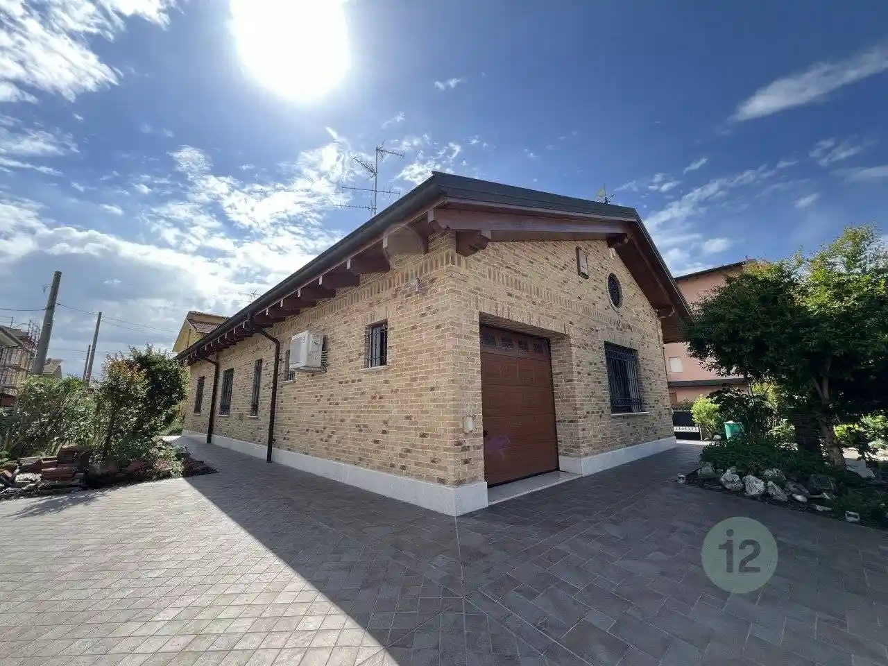 Villa in vendita a Mirandola