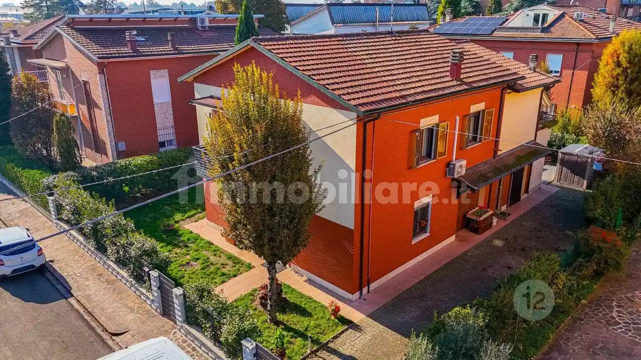 Casa indipendente in vendita a Carpi