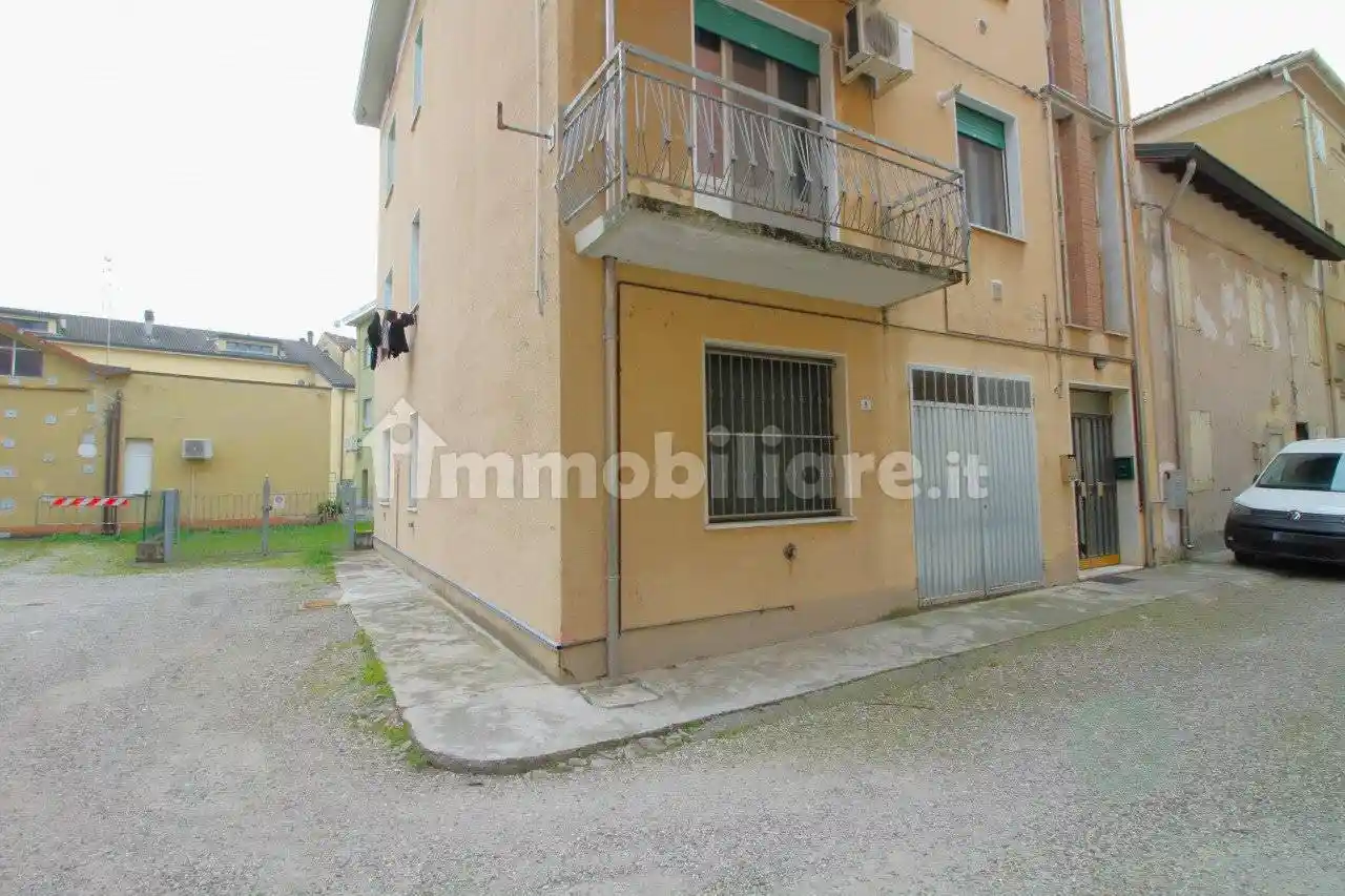 Appartamento in vendita a Campagnola Emilia