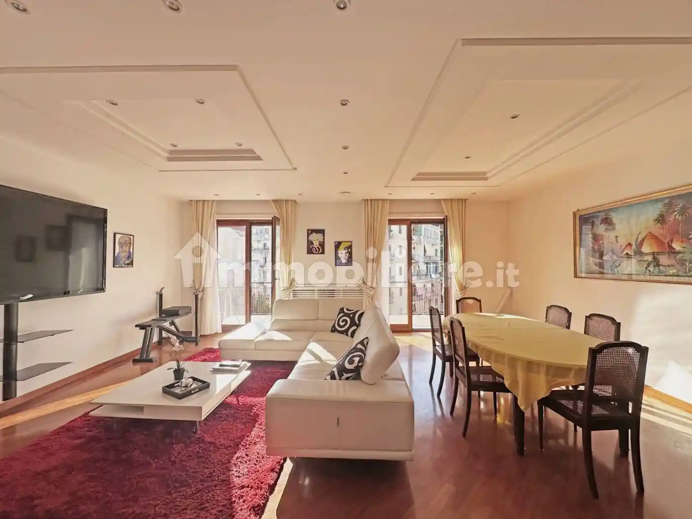 Appartamento in vendita a Napoli