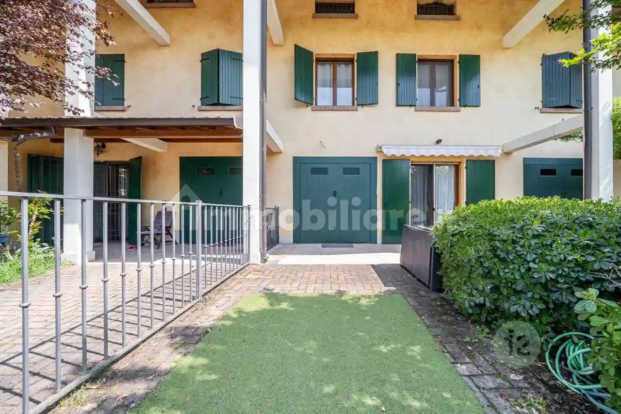 Villetta a schiera - foto 2