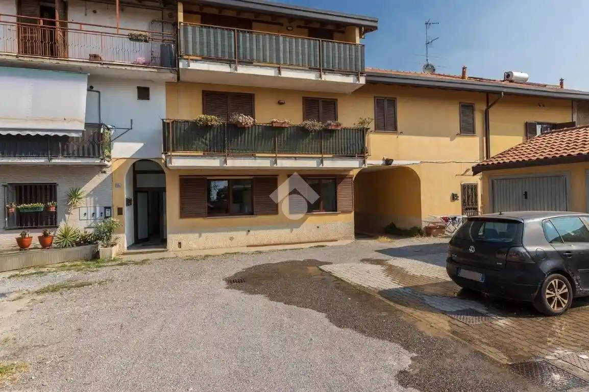 Appartamento in vendita a Marnate