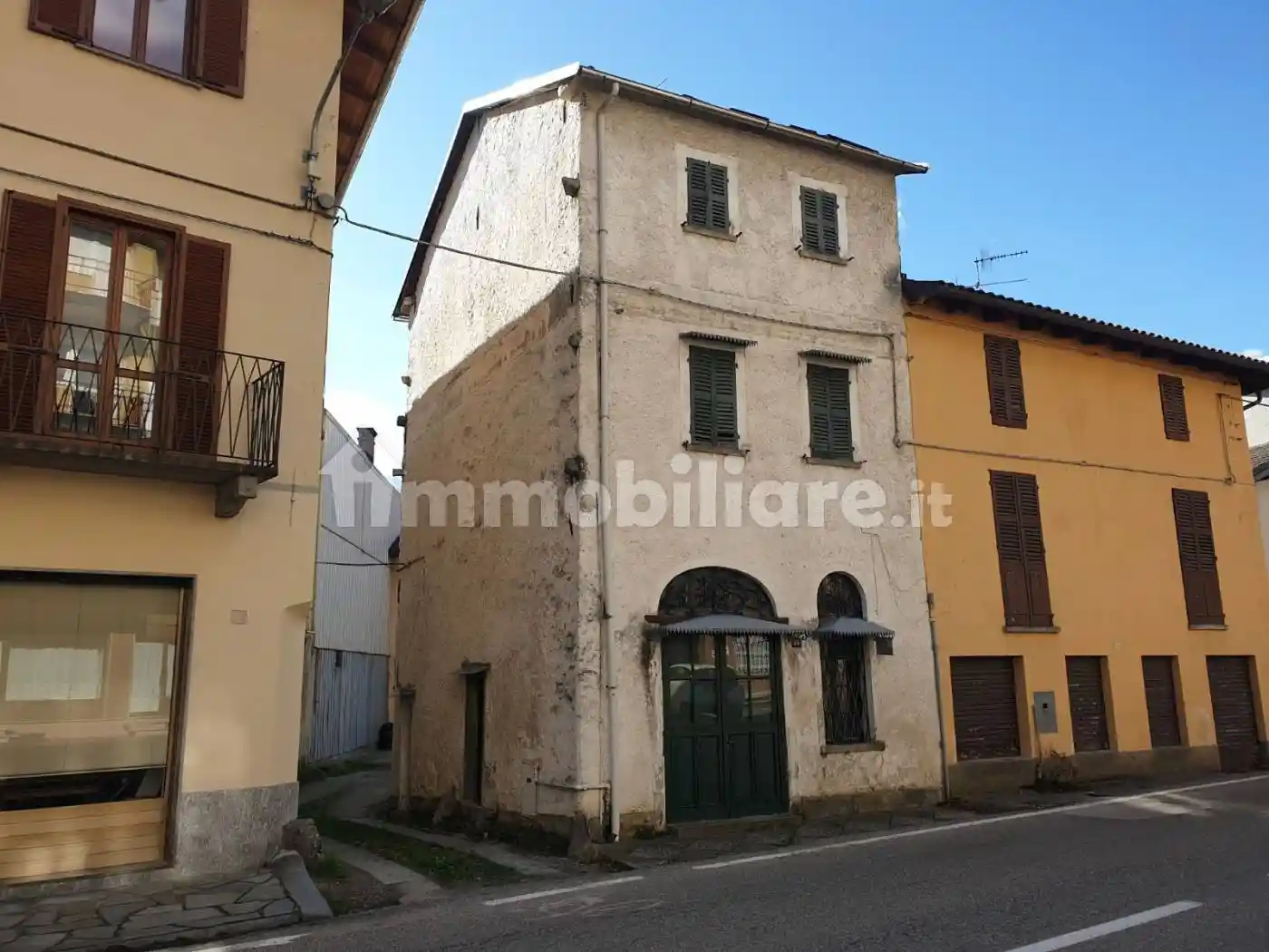 Casa indipendente in vendita a Varallo