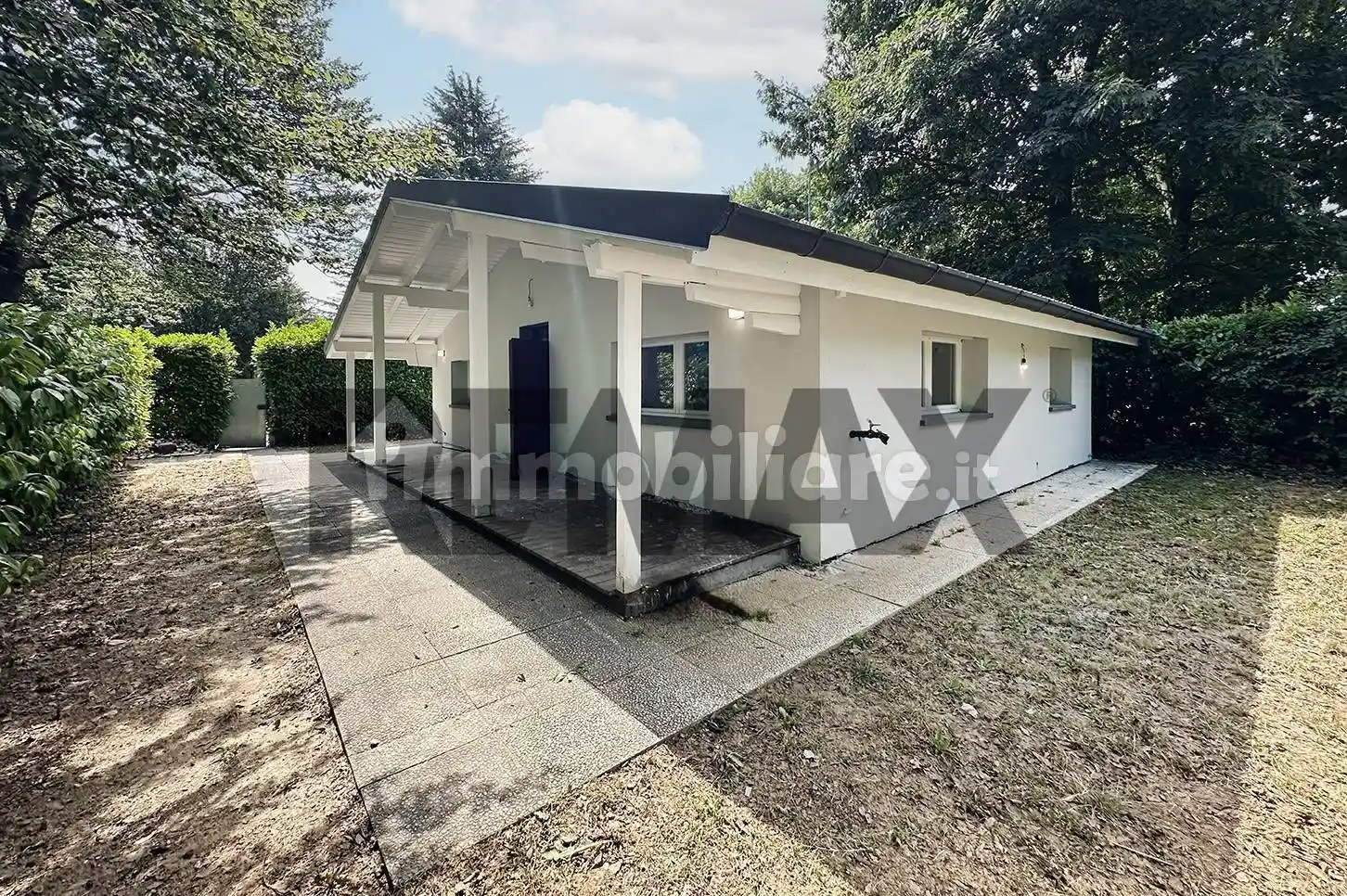 Villa in vendita a Lesmo