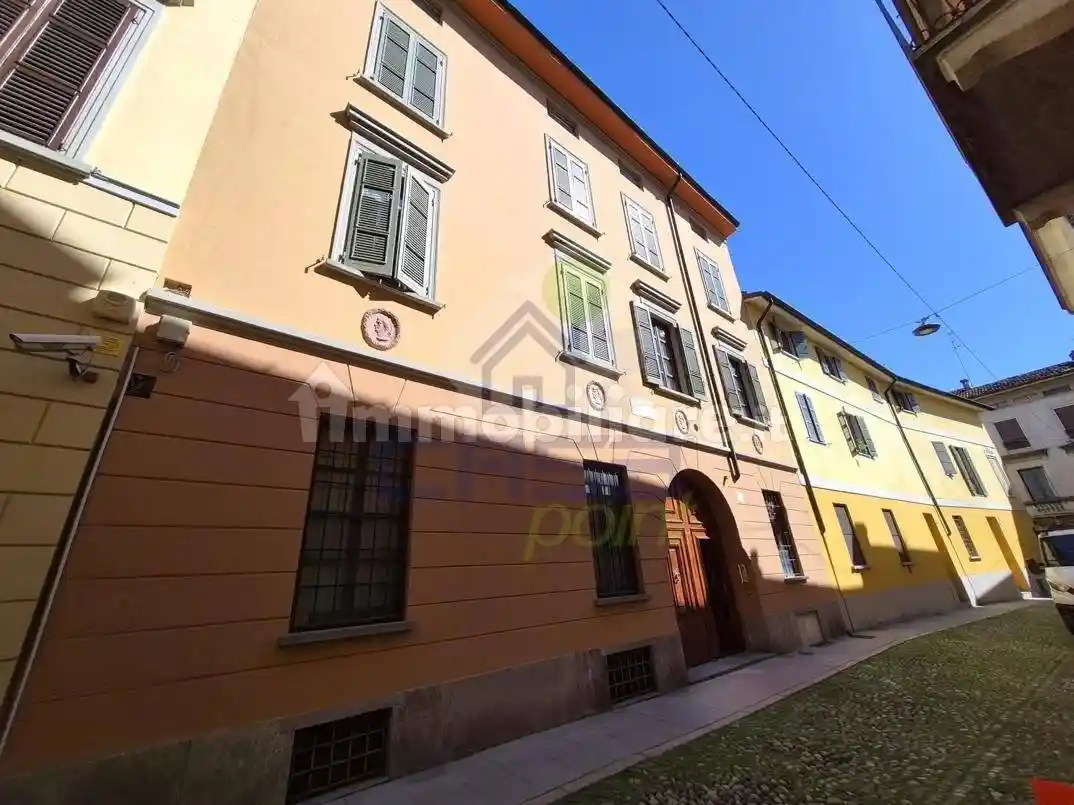 Casa indipendente in vendita a Cremona