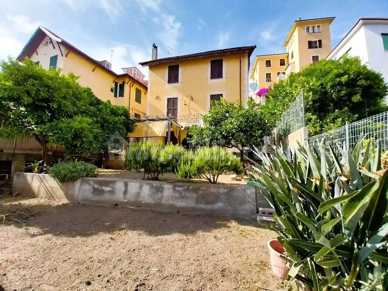Appartamento in vendita a Savona