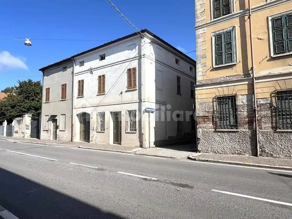 Casa indipendente in vendita a Sustinente
