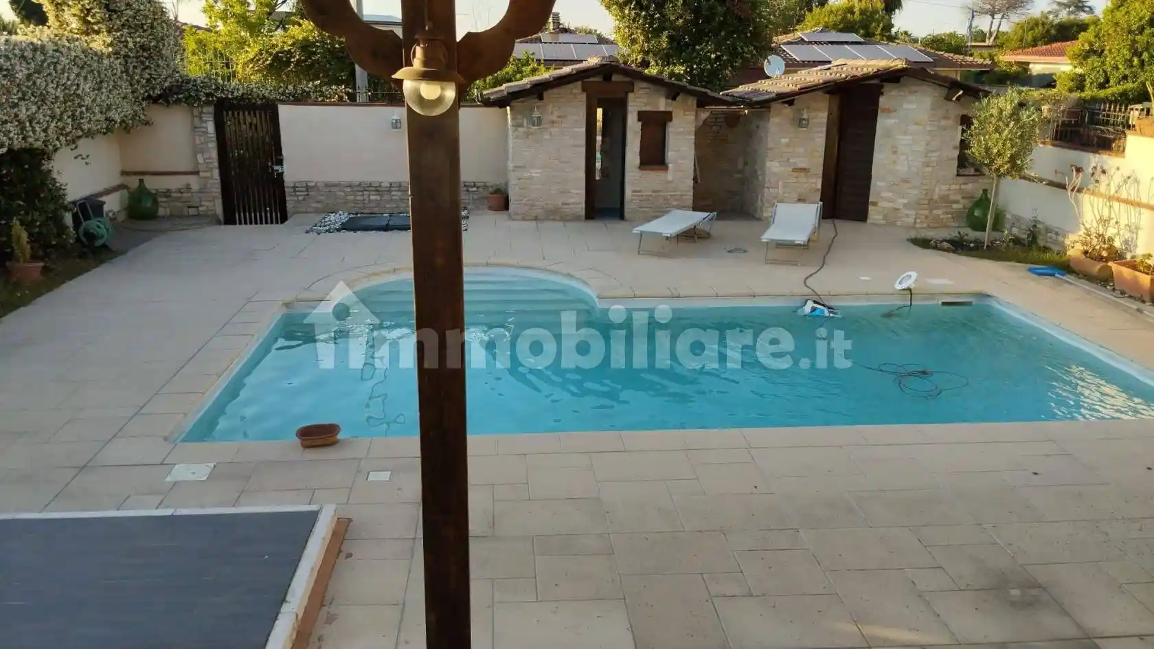 Villa in affitto a Giugliano in Campania