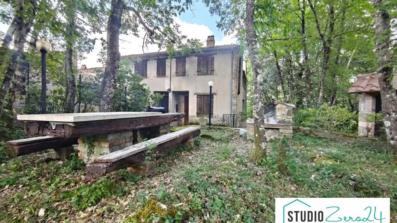 Villa in vendita a Guardea