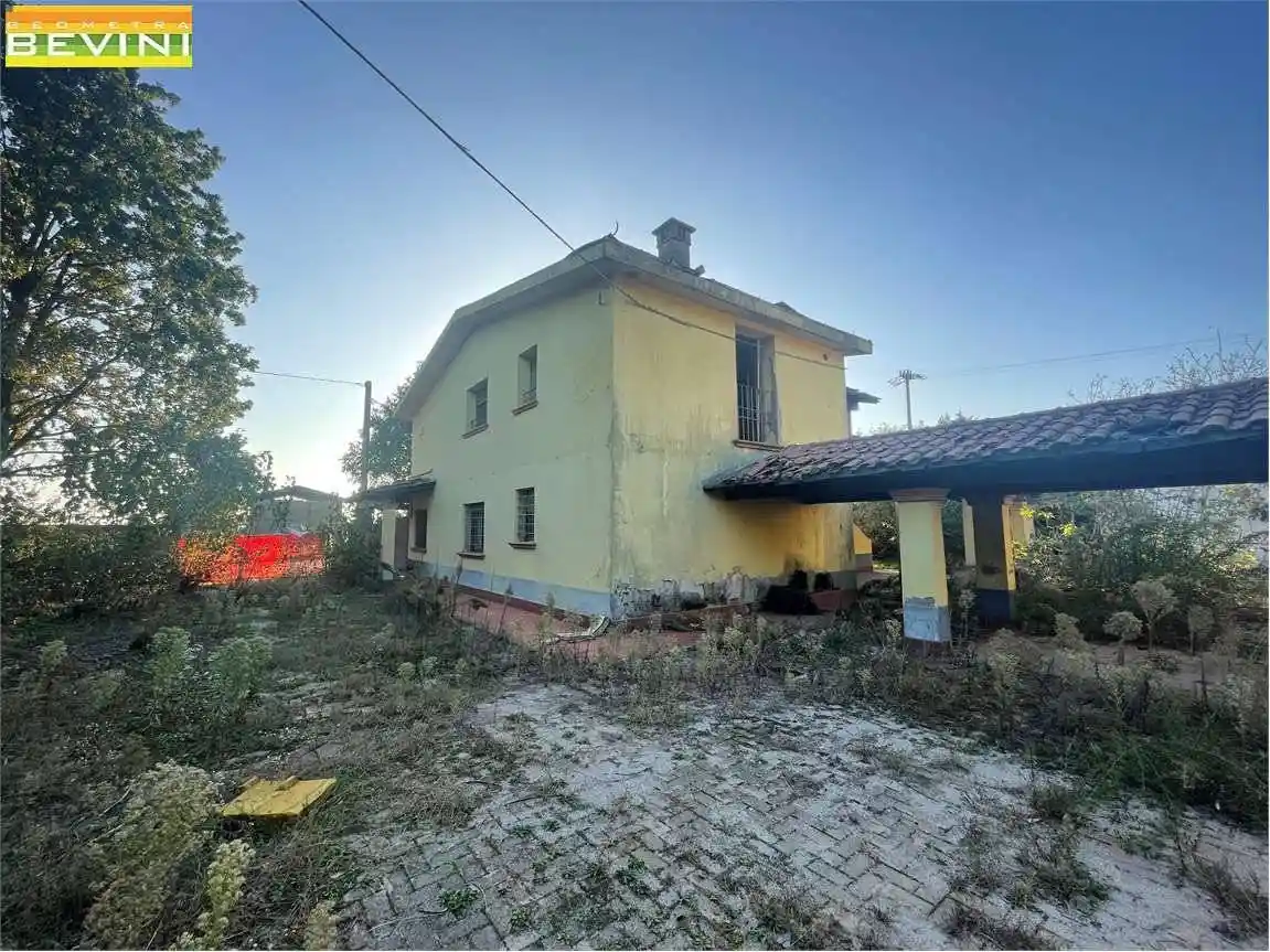 Casa indipendente in vendita a Soliera