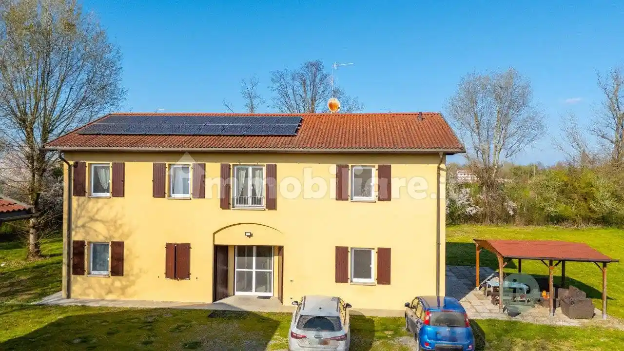 Casa indipendente in vendita a Carpi