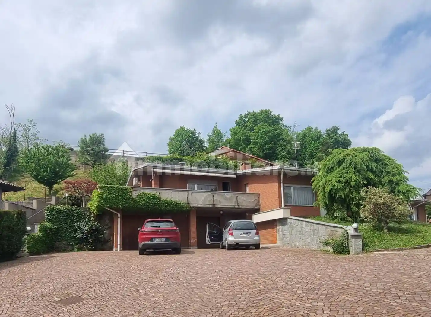 Villa in vendita a Incisa Scapaccino