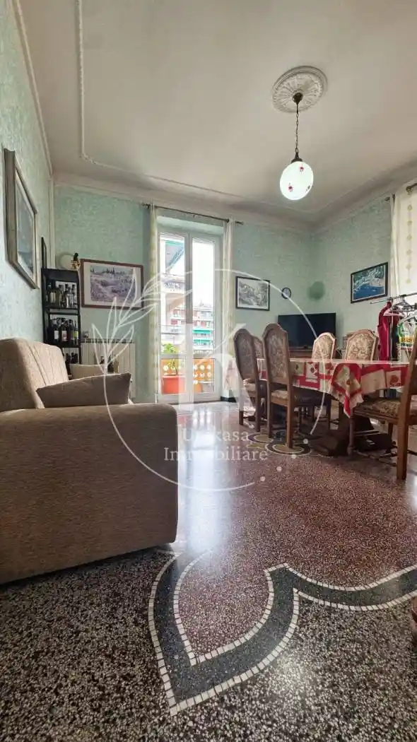 Appartamento in vendita a Savona